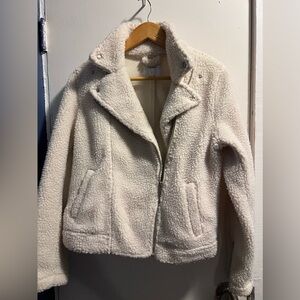 Women’s Old Navy White Sherpa Teddy Bear Jacket Size - Medium